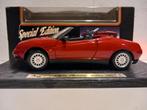Alfa Romeo Spyder rood cabriolet Maisto 1:18 KRD, Ophalen of Verzenden, Zo goed als nieuw, Auto, Maisto