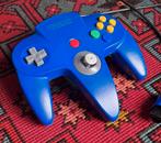 N64 Controller - Blauw, Spelcomputers en Games, Spelcomputers | Nintendo 64, Ophalen of Verzenden, Zo goed als nieuw, Met 1 controller