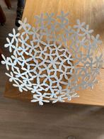 Metalen witte fruitschaal., Huis en Inrichting, Woonaccessoires | Schalen en Manden, Ophalen, Overige materialen, Schaal, Rond