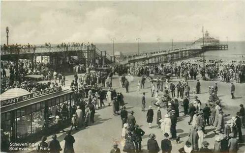 (301-090-037) Scheveningen Boulevard en Pier, Verzamelen, Ansichtkaarten | Nederland, Zuid-Holland, Verzenden