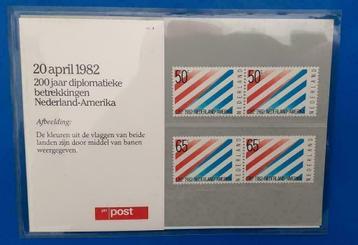 Postzegelmapje 4 - Nederland-USA   beschikbaar voor biedingen