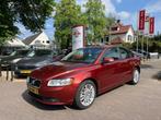 Volvo S40 1.8 MOMENTUM / SCHUIFDAK / CRUISE CTR. / TREKHAAK, Voorwielaandrijving, 65 €/maand, 125 pk, Gebruikt