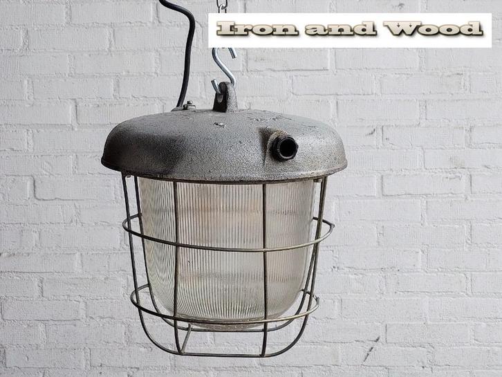 Vintage zilvergrijze oude bully / mijnlamp afmeting H30 D28, Huis en Inrichting, Lampen | Hanglampen, Gebruikt, Minder dan 50 cm