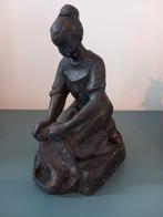 Bronzen beeld van het wasvrouwtje van Beek, Ophalen of Verzenden