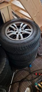Mitsubishi Outlander Velgen met Winterbanden 215/70/16 100H, Ophalen, 215 mm, 16 inch, Banden en Velgen