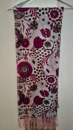 Mooie dames shawl meerkleurig, Kleding | Dames, Mutsen, Sjaals en Handschoenen, Ophalen of Verzenden, Zo goed als nieuw, Maat 46/48 (XL) of groter