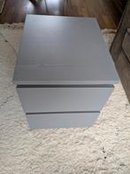Grijs nachtkastje met grote lades 48x55x40 (lxhxb), Huis en Inrichting, Slaapkamer | Nachtkastjes, Ophalen, Minder dan 45 cm, 55 tot 70 cm