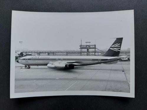 Foto van een BEA Boeing 707-400 (F799), Verzamelen, Luchtvaart en Vliegtuigspotten, Gebruikt, Kaart, Foto of Prent, Ophalen of Verzenden