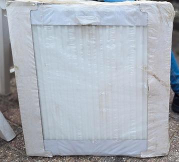 Radiator 60 x 60 cm. Wit. beschikbaar voor biedingen