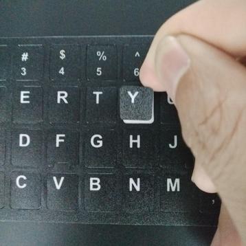 QWERTY Toetsenbord Stickers (mèt Gratis Verzending) beschikbaar voor biedingen