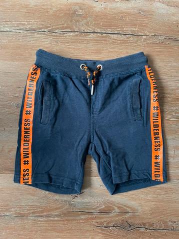 Korte broek van Two Day maat 98-104 beschikbaar voor biedingen