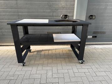 Bbq Tafel the bastard large vx Black uit voorraad leverb. beschikbaar voor biedingen