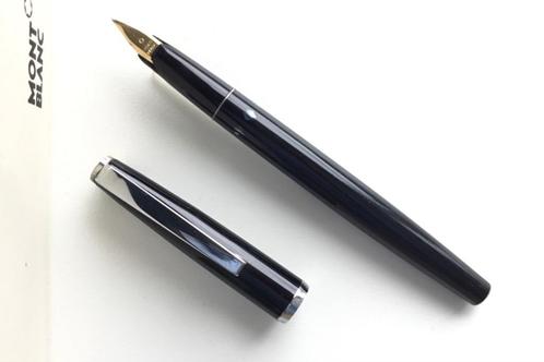 Vintage Montblanc Junior Vulpen 1976, Verzamelen, Pennenverzamelingen, Gebruikt, Vulpen, Mont Blanc, Ophalen of Verzenden