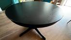 Zwarte ronde uitschuifbare eettafel – stijlvol en praktisch, Huis en Inrichting, Tafels | Eettafels, Ophalen, Gebruikt, Uitschuifbare Ikea tafel
