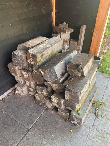 Stapelblokken - Gratis Ophalen beschikbaar voor biedingen