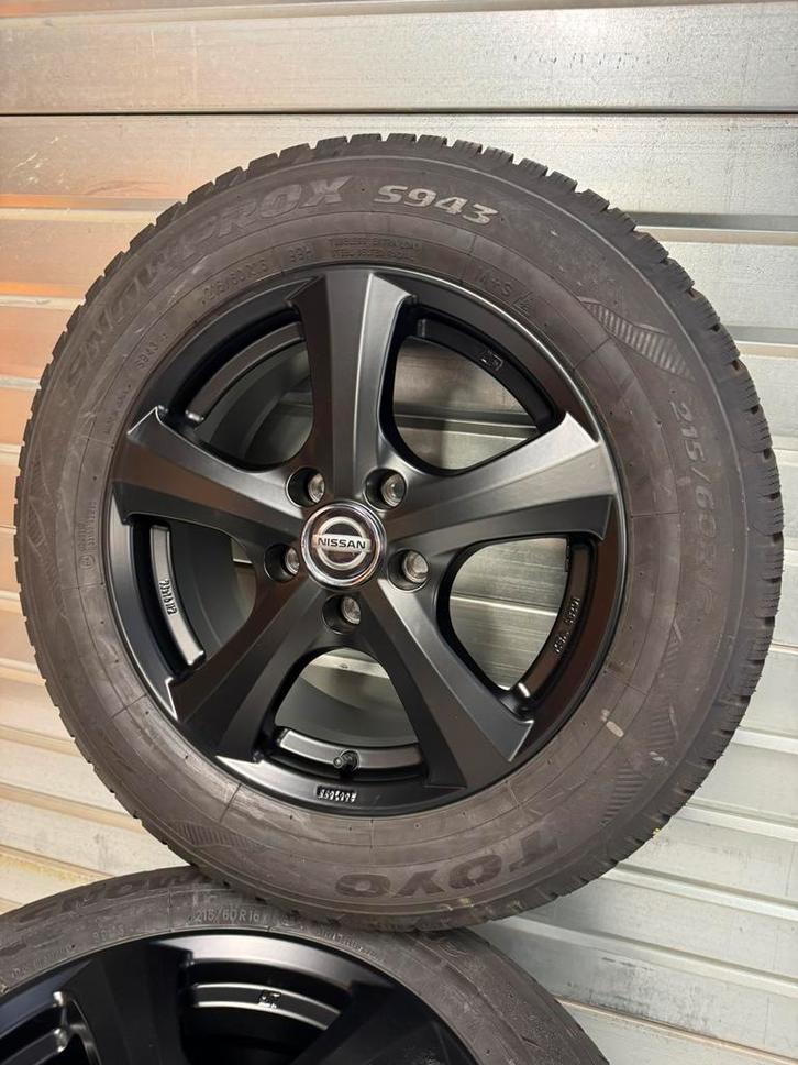 16” Nissan Juke / Mazda CX3 winterset nieuwe velgen !, Auto-onderdelen, Banden en Velgen, Banden en Velgen, Winterbanden, 16 inch