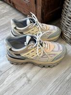 Axel Arigato sneaker Marathon r-tic maat 40, Ophalen of Verzenden, Zo goed als nieuw, Sneakers of Gympen