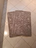 Badmatten taupe kleur, Huis en Inrichting, Badkamer | Badtextiel en Accessoires, Ophalen of Verzenden, Zo goed als nieuw, Overige kleuren