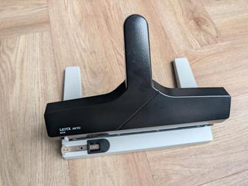 Leitz AKTO 5114 heavy duty variabele multi perforator  beschikbaar voor biedingen