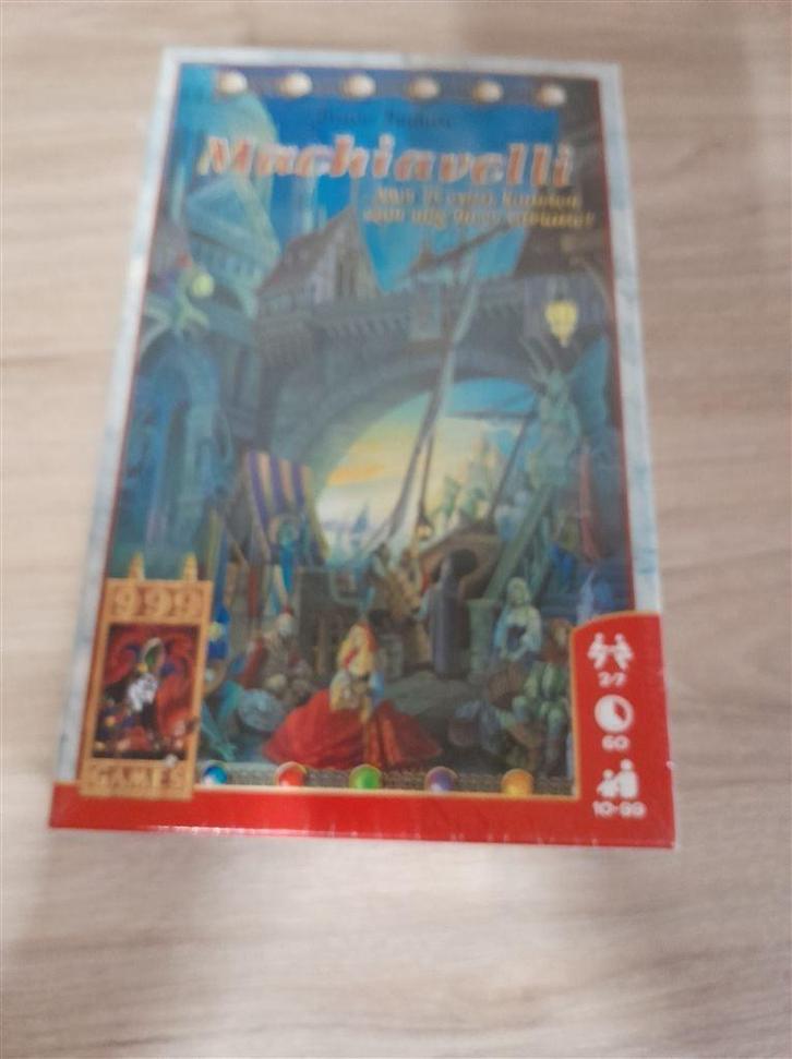 machiavelli - herziene editie - 999 games - in seal - s3918, Hobby en Vrije tijd, Gezelschapsspellen | Bordspellen, Zo goed als nieuw