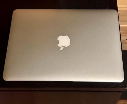 MacBook Air (13-inch, begin 2015), Computers en Software, Apple Macbooks, Zo goed als nieuw, MacBook Air, 13 inch, Minder dan 2 Ghz