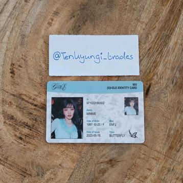 Kpop gidle i feel minnie id photocard beschikbaar voor biedingen