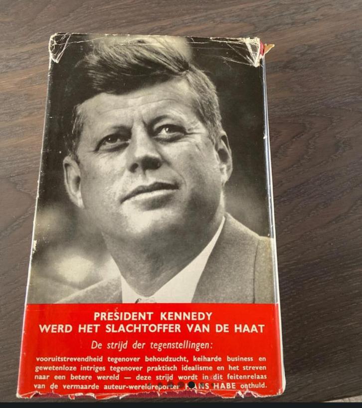 Gebruikt boek: President Kennedy - De dood in Texas, Boeken, Romans, Gelezen, Nederland, Ophalen of Verzenden