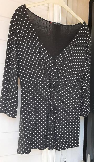 Helena Hart top/shirt zwart met witte stippen.M42/44.Als nw. beschikbaar voor biedingen
