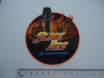 sticker oud Sennheiser black fire pop popmuziek band retro beschikbaar voor biedingen