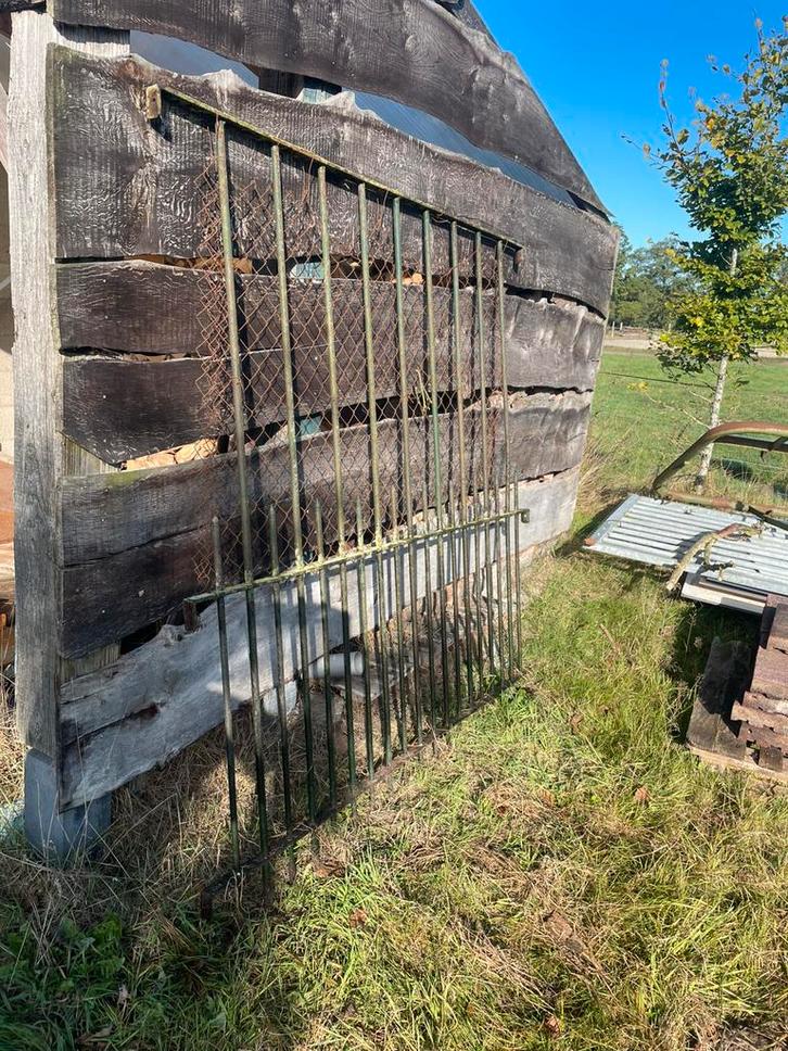 Antiek Smeedijzeren hekwerk, Tuin en Terras, Tuinhekken en Hekwerk, Zo goed als nieuw, Sierhekwerk, IJzer, Ophalen