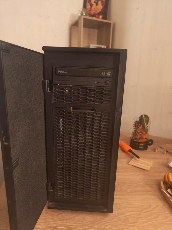 Pc, Computers en Software, Computerbehuizingen, Gebruikt, Ophalen of Verzenden