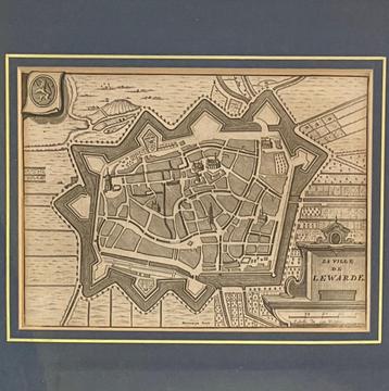 Antieke gravure plattegrond Leeuwarden beschikbaar voor biedingen
