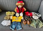 Build a Bear + kledingsets, Ophalen of Verzenden, Zo goed als nieuw, Beer