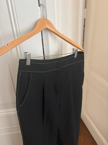 Zara zwarte chino, cropped bandplooi pantalon, maat S/M beschikbaar voor biedingen