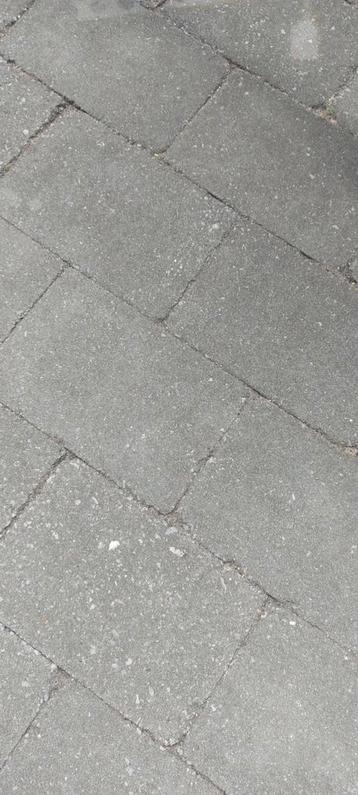 Gebruikte Terrastegels 15 + 15 m2 beschikbaar voor biedingen