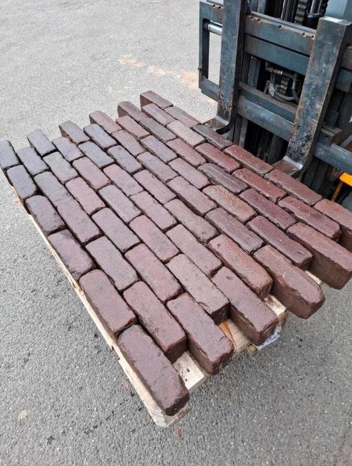 Rest partij gebakken dikformaat / 7 duimers., Tuin en Terras, Tegels en Klinkers, Gebruikt, Klinkers, 10 m² of meer, Ophalen of Verzenden