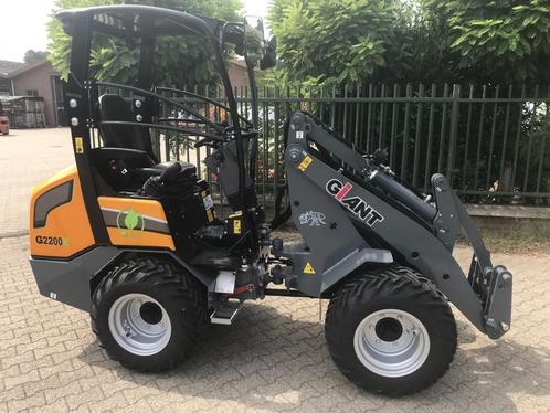 Giant G2200E, Zakelijke goederen, Machines en Bouw | Kranen en Graafmachines, Wiellader of Shovel