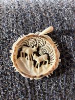 Benen hangertje met 2 hertjes., Ophalen of Verzenden, Zo goed als nieuw, Overige materialen