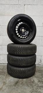 15" Opel Adam / Corsa velgen Vredestein winterbanden 7mm, Gebruikt, 15 inch, Banden en Velgen, Personenwagen