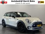 MINI Clubman 1.5 Cooper Pepper Serious Business Navigatie Fu, Auto's, Mini, Voorwielaandrijving, 65 €/maand, Gebruikt, Wit