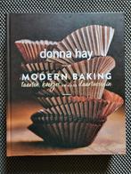 Donna Hay,  Modern baking, Boeken, Kookboeken, Ophalen of Verzenden, Zo goed als nieuw, Donna Hay