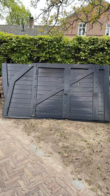 Oude staldeuren, Hout, kleur grachten groen gratis  beschikbaar voor biedingen