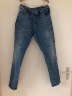 Petit Amis Boyfriend slim maat 30/32, Blauw, W30 - W32 (confectie 38/40), Ophalen of Verzenden, Scotch & Soda