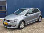 Volkswagen Polo 1.2 TEAM 2011 5-Drs|Airco|Carplay|Pdc|Stoelv, Auto's, Voorwielaandrijving, Zwart, 1198 cc, Navigatiesysteem