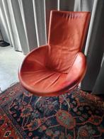 Rode leren design draaifauteuil van Gerard van den Berg, Huis en Inrichting, Fauteuils, Ophalen, Gebruikt, Minder dan 75 cm, Leer