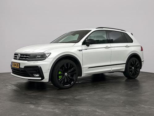 Volkswagen Tiguan 2.0 TSI 4Motion R-Line Black Style, Auto's, Volkswagen, Bedrijf, Tiguan, 360° camera, 4x4, ABS, Achteruitrijcamera