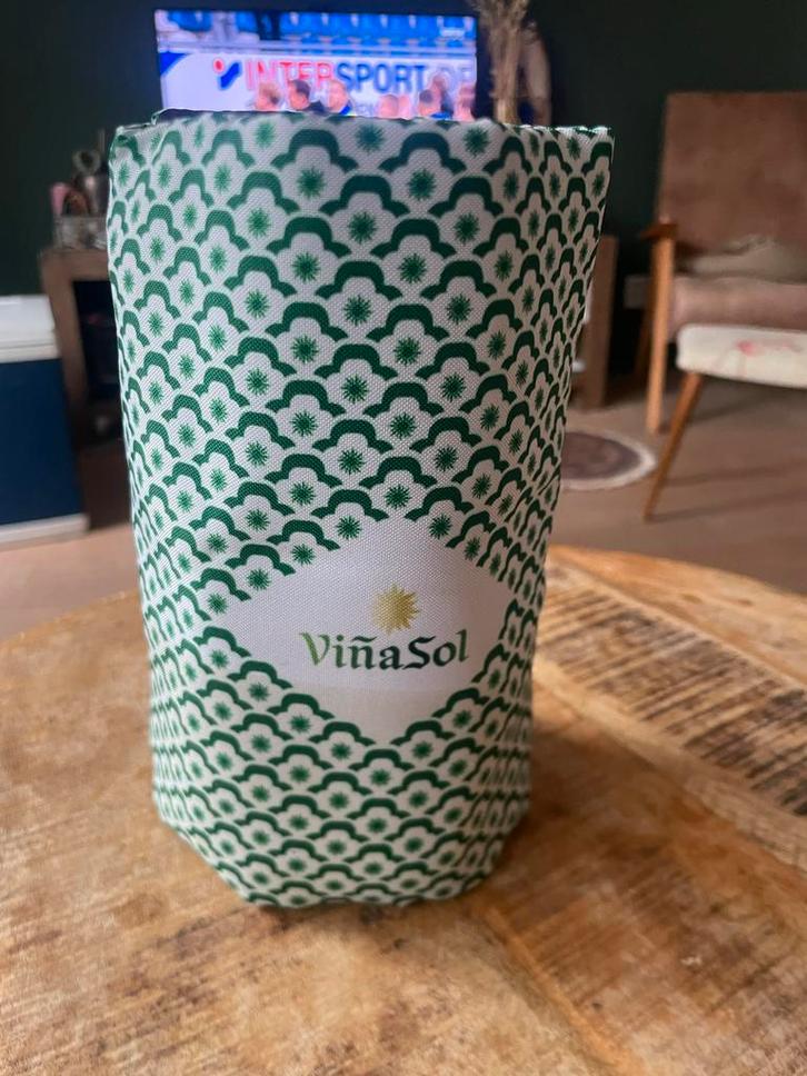 Wijnkoeler met koelelementen, Huis en Inrichting, Keuken | Keukenbenodigdheden, Zo goed als nieuw, Ophalen of Verzenden