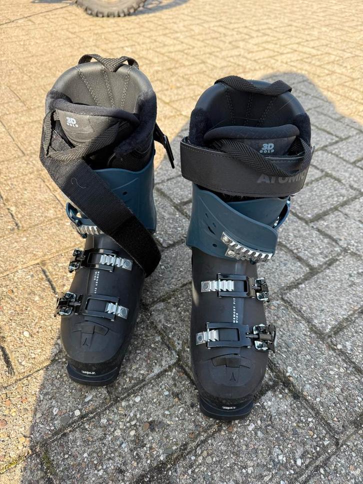Ski schoenen maat 42 - Atomic Hawx, Sport en Fitness, Skiën en Langlaufen, Gebruikt, Schoenen, Skiën, Atomic, 160 tot 180 cm, Ophalen of Verzenden