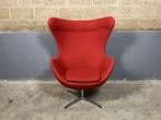 Sale: Egg Chair Replica Rood Fritz Hansen Arne Jacobsen, Huis en Inrichting, Ophalen, Gebruikt, Ww, Metaal