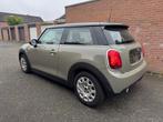Mini Cooper 1.5 Aut Grijs Pano Facelift rijbaar schade Belg., Auto diversen, Schadeauto's, Ophalen of Verzenden, Zilver of Grijs
